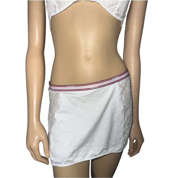 Savage X women’s White Lace serving courtside skirt & bra Intimate Set sz 12-14 - Picture 7 of 16